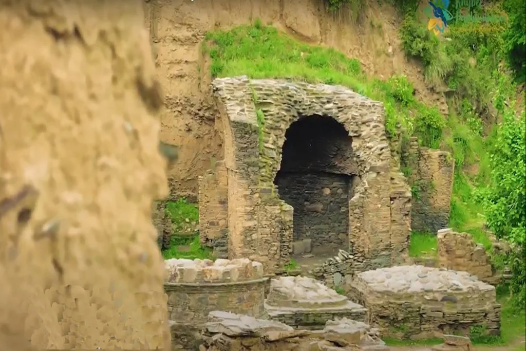 butkara stupa in mingora swat