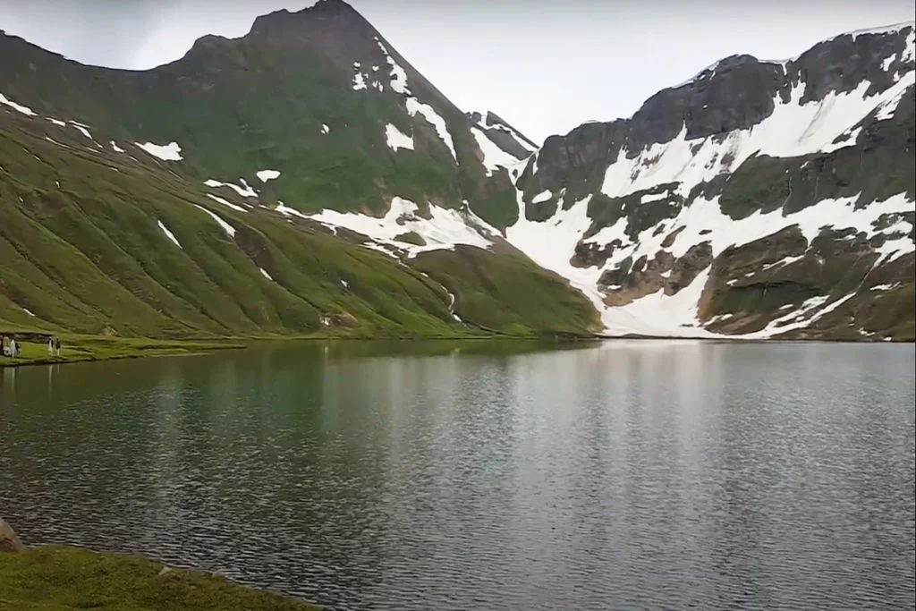 trek to dudipatsar Lake national Park, dohar lake