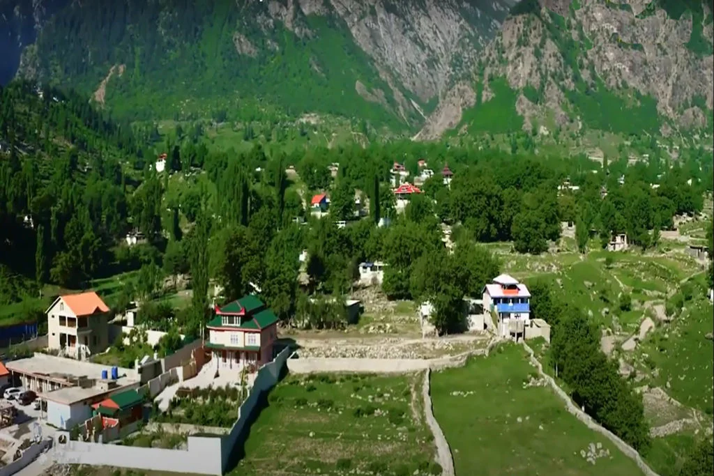 weather and temperature of kalam valley