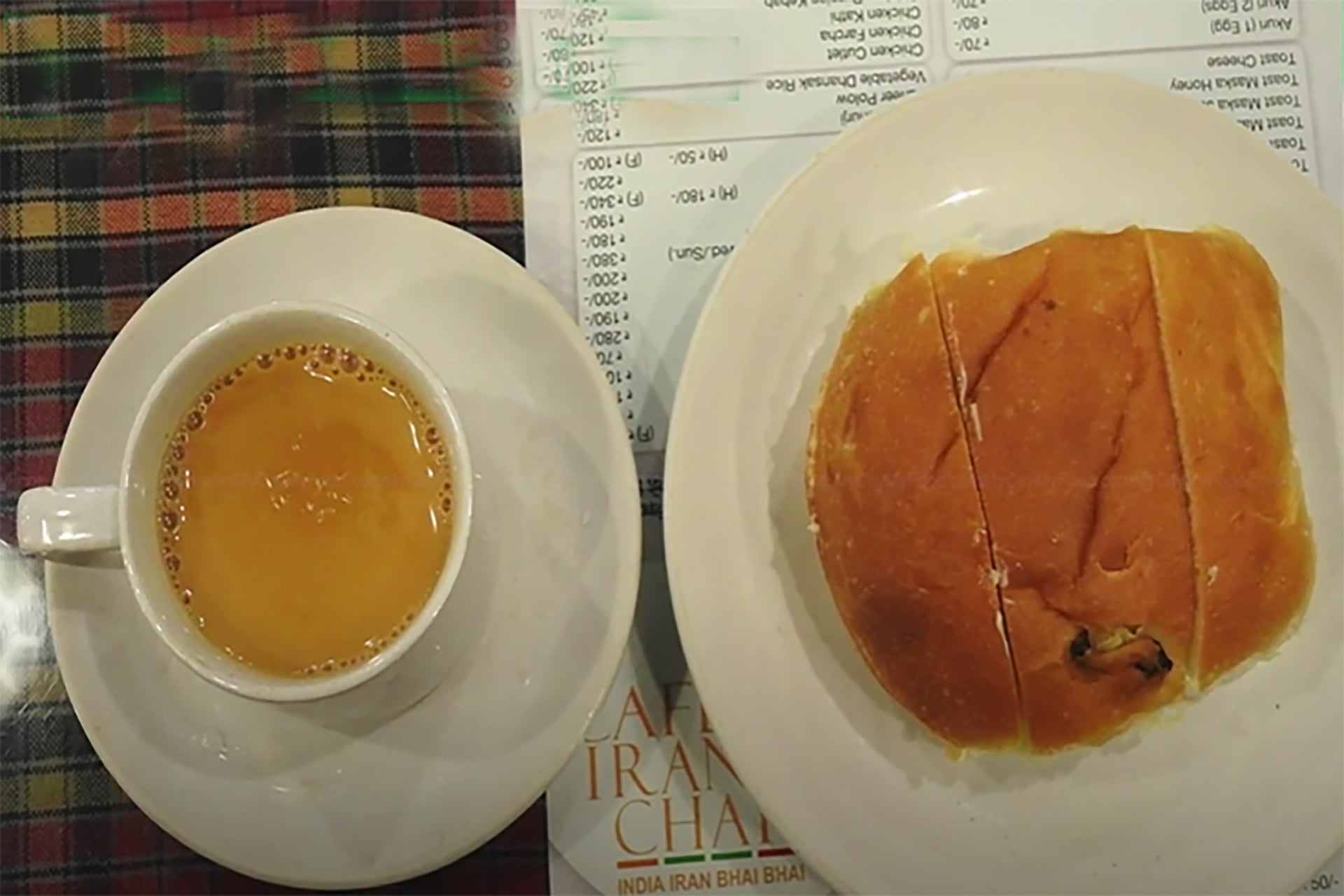 bun-chai-tea-in-breakfast-pakistan-traveler