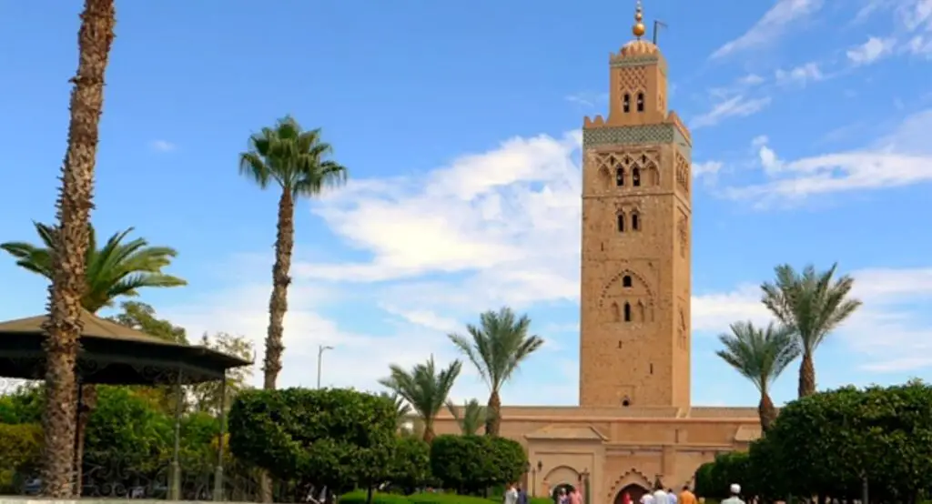 The Magnificent Koutoubia Mosque: A Jewel of Moroccan Architecture and ...